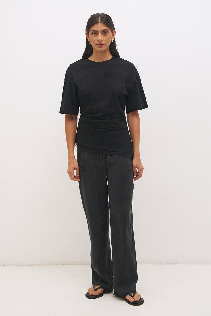 Liora Tshirt Black