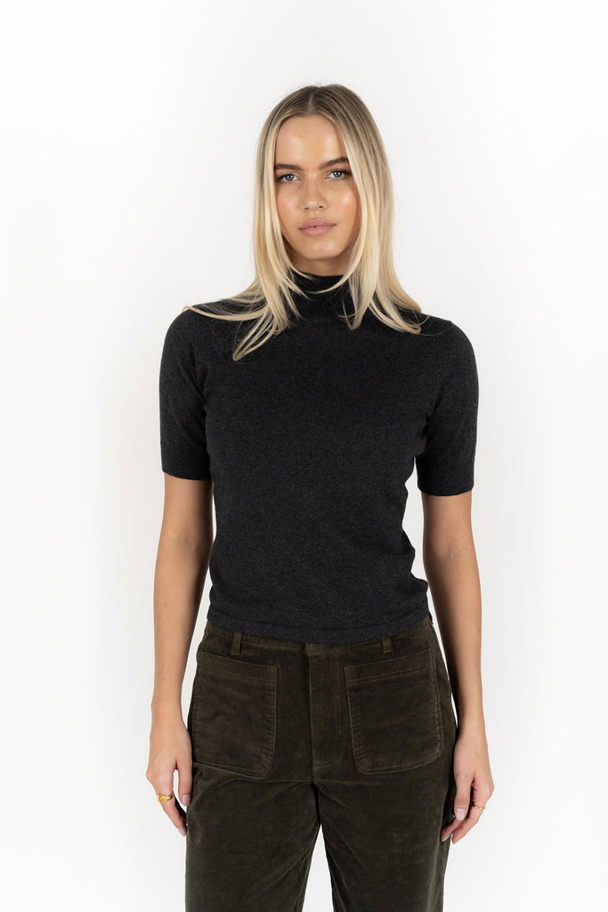Vera Top Charcoal