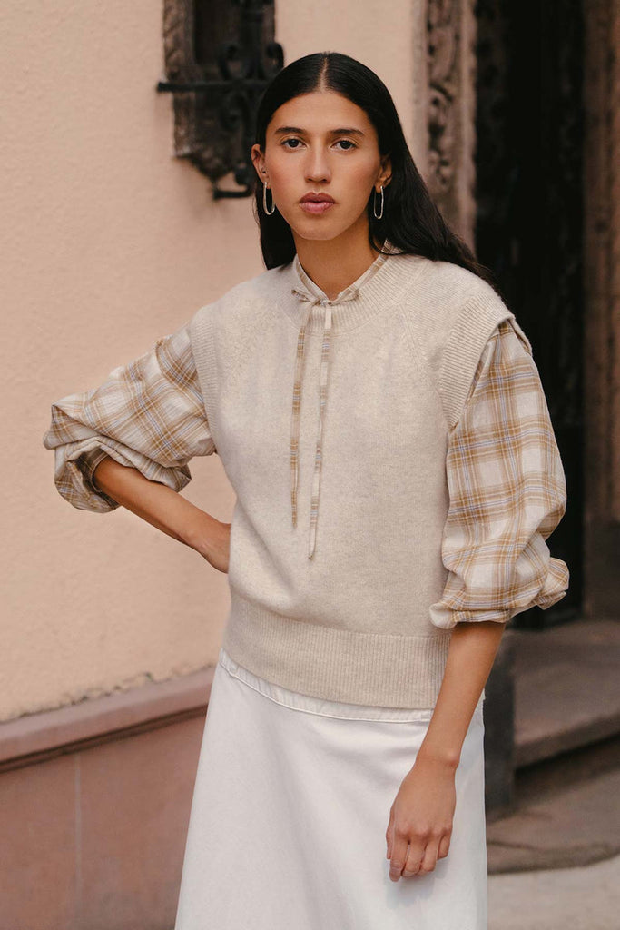 Quinn Merino Knit Vest in Oat