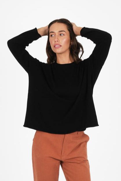 Spirit Sweater Black