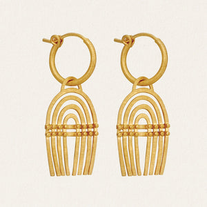 Mena Earrings Gold